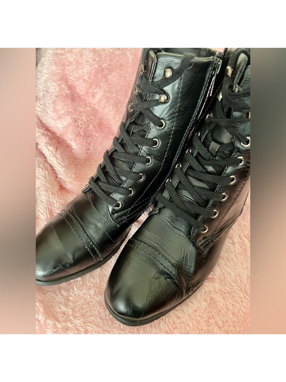 Wanted Black Lace-Up Women's Boots